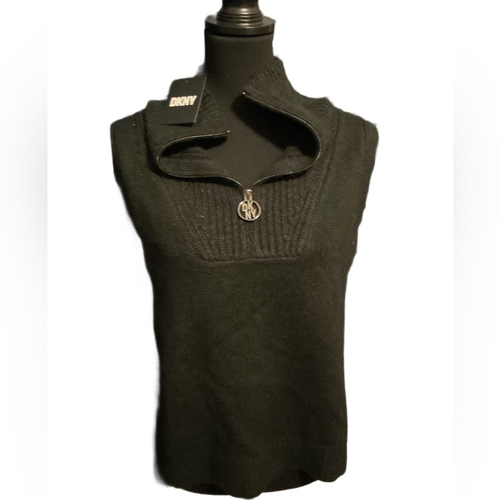 DKNY Black Sweater Vest. One Size NWT